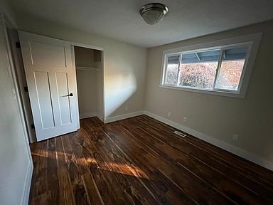 Foto del edificio - 1001 SE 128th Ave