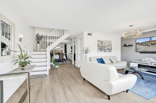 Foto del edificio - 7355 SW 26th Ct