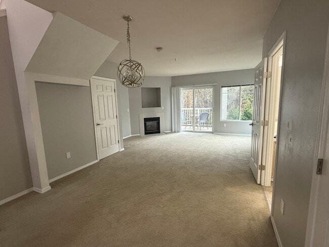 Building Photo - 31900 104th Ave SE