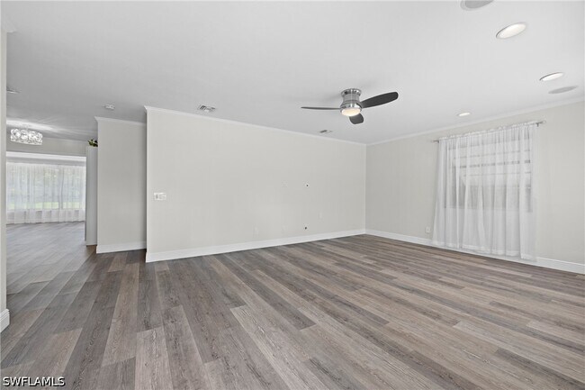 Foto del edificio - 1051 Cypress Woods Dr