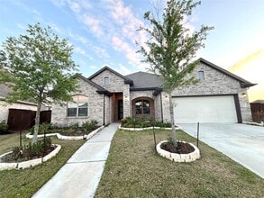 Building Photo - 5806 Pecos Ct