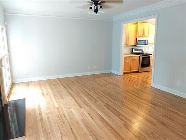 Building Photo - 12110 Stone Brook Cove