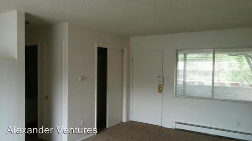 Foto del edificio - 420 E Brookside St