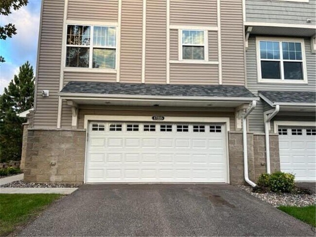 Building Photo - 17225 72nd Ave N