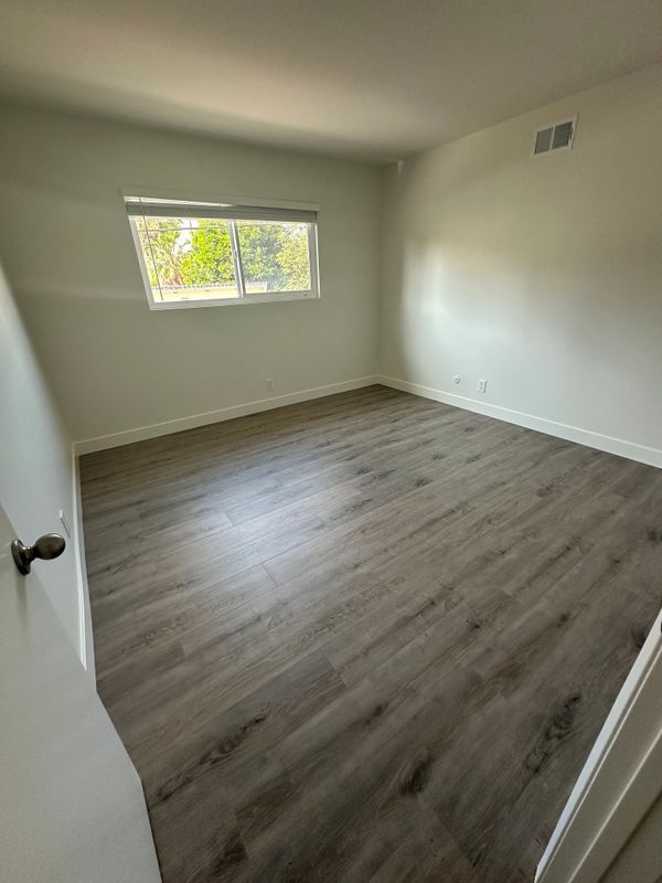 Foto del edificio - 3212 W Cabot Dr