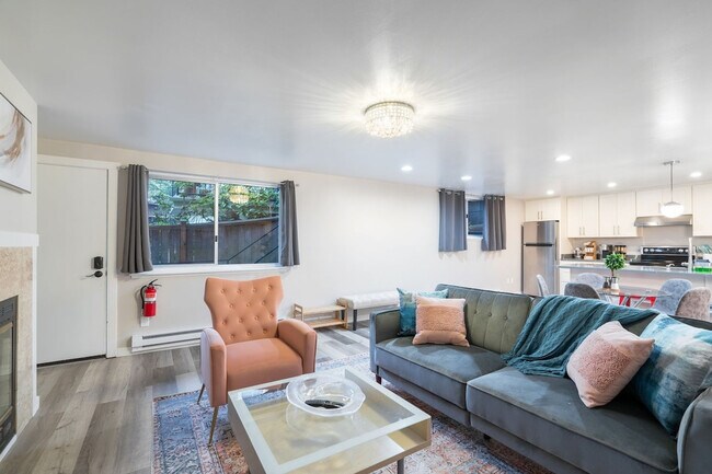 Foto del edificio - 3416 14th Ave W