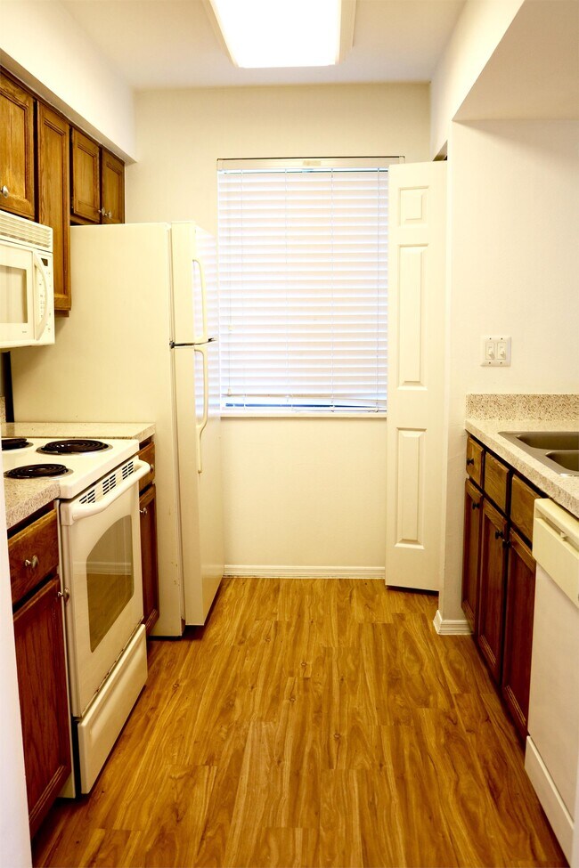 151 Waterfall Way, Altamonte Springs, FL 32714 Townhome Rentals in