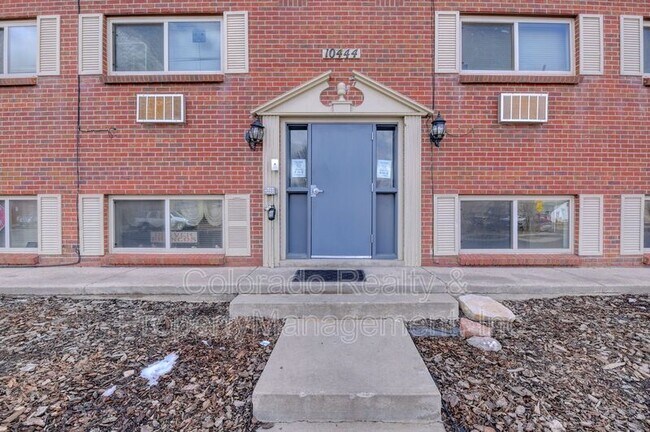 Foto del edificio - 10444 E 14th Ave