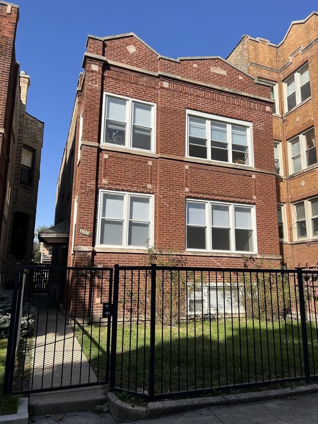 Foto principal - 3306 W Cullom Ave