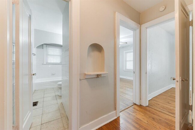 Foto del edificio - 2833 NW 22nd St