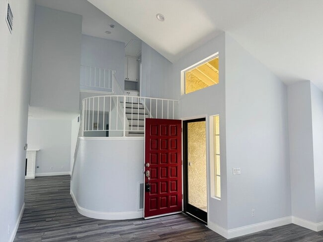 Foto del edificio - 1435 Spyglass Way