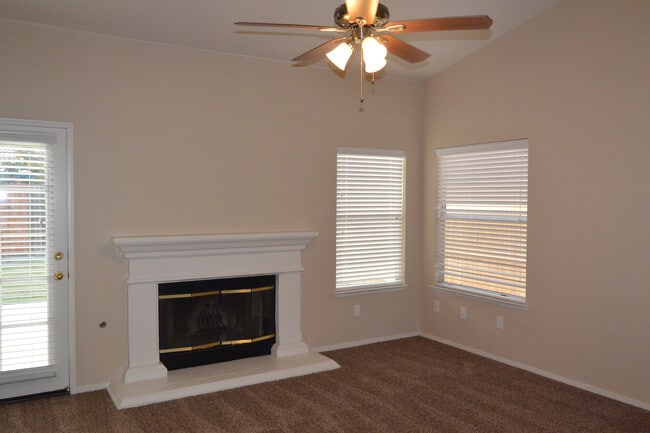 Foto del edificio - 1035 S Tracy St