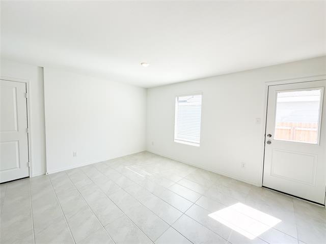Foto del edificio - 3332 Beckwith Wy