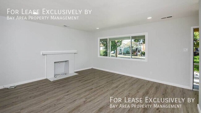 Building Photo - Meticulous 2BR/1BA house, blocks from CalT...