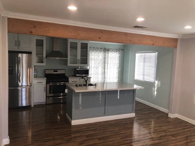 Foto del edificio - 560 E Mission St