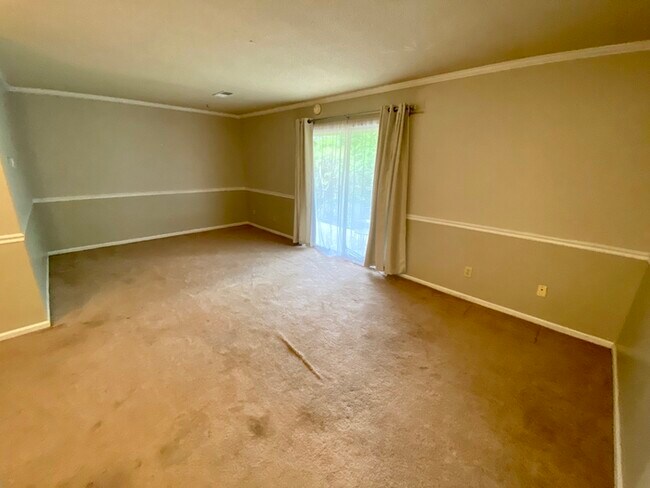 Foto del edificio - 3840 Overbrook Dr