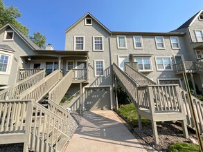 Building Photo - 2430 Blazek Loop