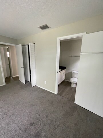 Foto del edificio - 718 65th Ave E