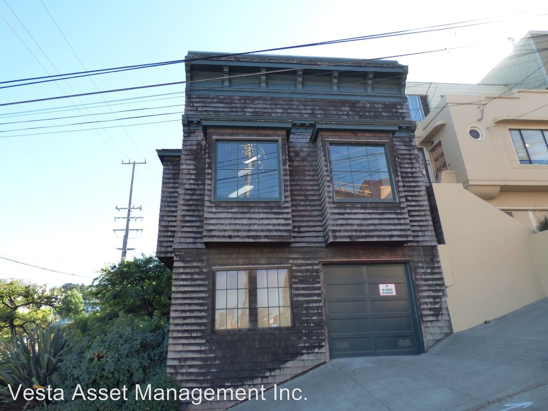 Primary Photo - 600 De Haro St