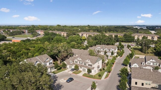 Building Photo - 7211 Ray Charles Dr