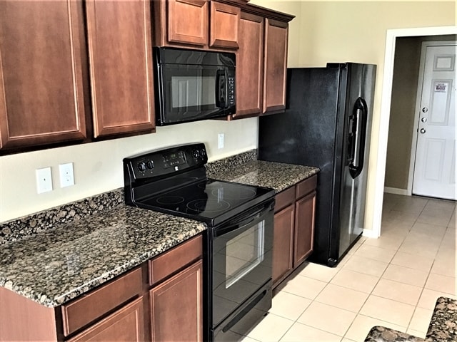 Foto del edificio - 4922 Alder Bend Ln
