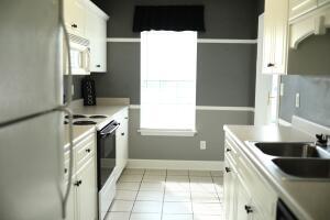 Building Photo - 328 Whitney Pl