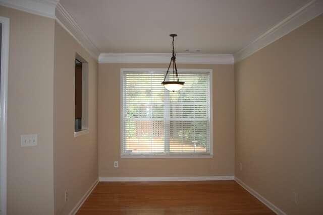 Building Photo - 933 Abbey Park Way