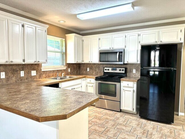 Building Photo - 5112 Galloping Way