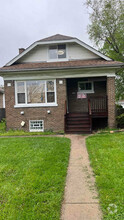 Building Photo - 8428 S Rhodes Ave