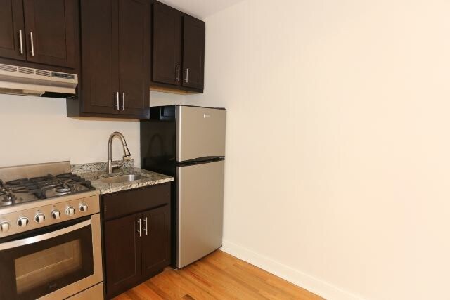 Building Photo - 612 Patterson
