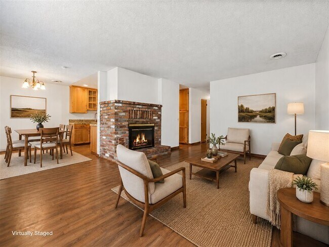 Foto del edificio - 336 Triplett Dr