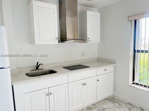 Building Photo - 1440 NW 45th St