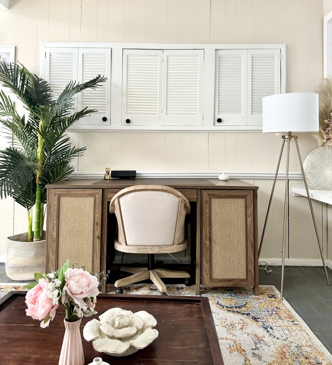 Building Photo - 8956 1/2 Norma Pl