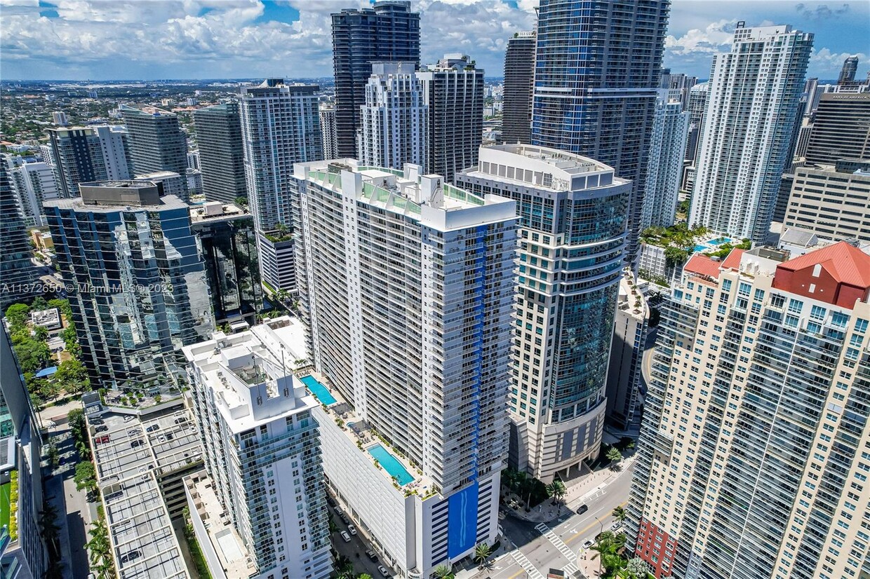 Foto principal - 1200 Brickell Bay Dr