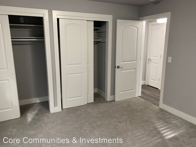 Building Photo - 760 S 900 E