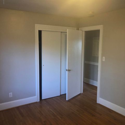 Foto del edificio - 1402 E Wright Rd