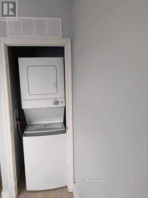 Photo du bâtiment - 3046 Jaguar Valley Dr