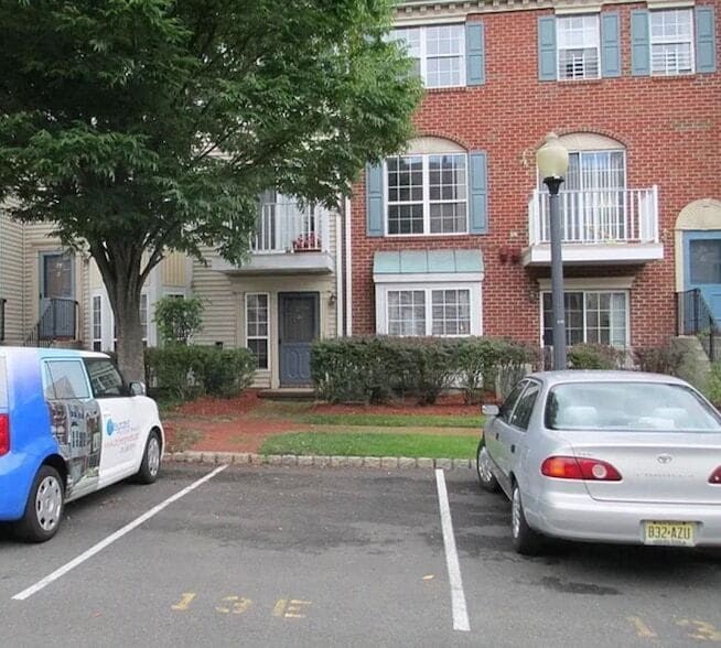 Photo - 29 Walnut Street Unit 13E