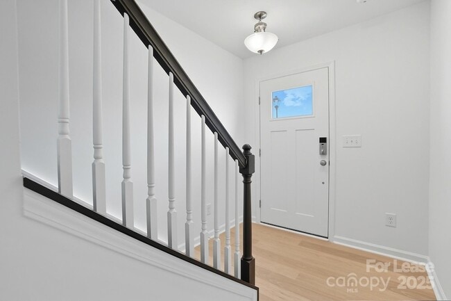 Building Photo - 3210 Stelfox St