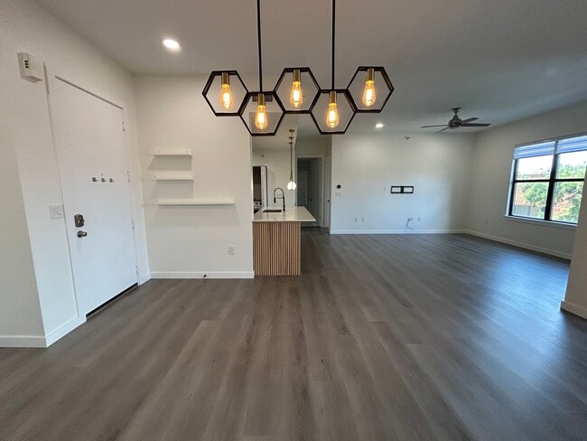 Building Photo - "Fort Worth Texas Condo for Rent"