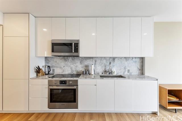 Foto del edificio - 987 Queen St