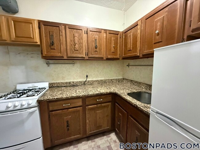 Building Photo - 17-19 Washington St.