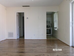 Building Photo - 13828 Orange Sunset Dr