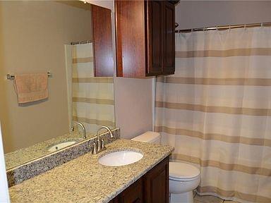 Building Photo - 2672 Calmwater Dr