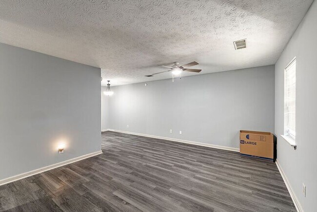 Foto del edificio - 1138 Reed Ct