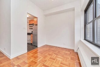 Building Photo - EAST 55 STREET