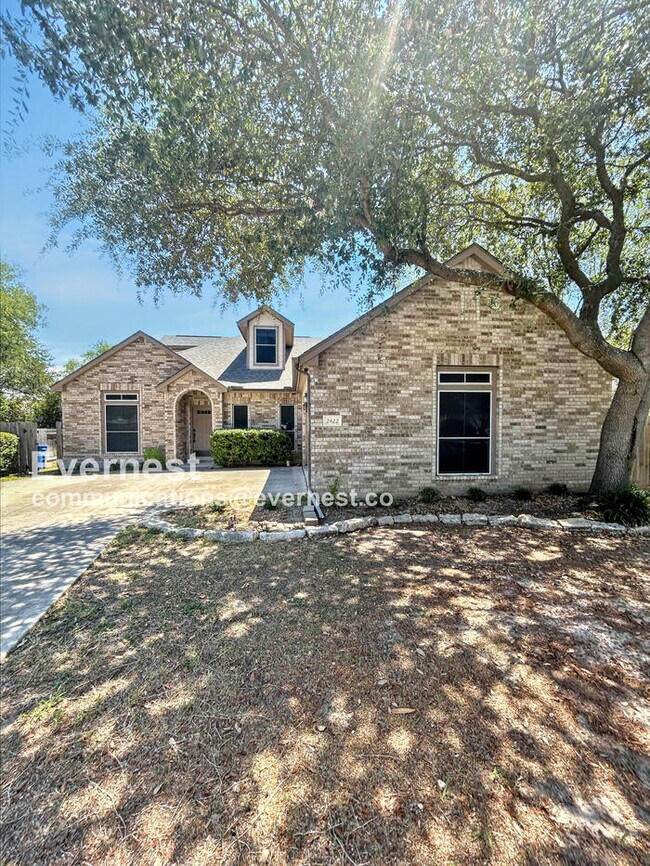 Building Photo - 2422 Cadara Woods
