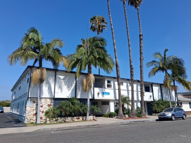 Building Photo - Hawthorne Way Apartments