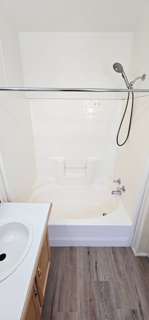 Foto del edificio - Fully Renovated 3Bd/2Ba Home in River Rock Fenced Yard Pet Friendly