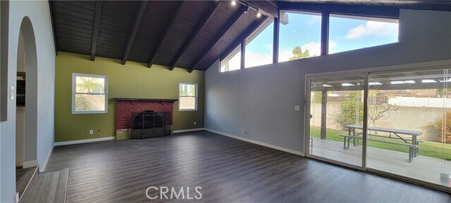 Foto del edificio - 15711 Formby Dr